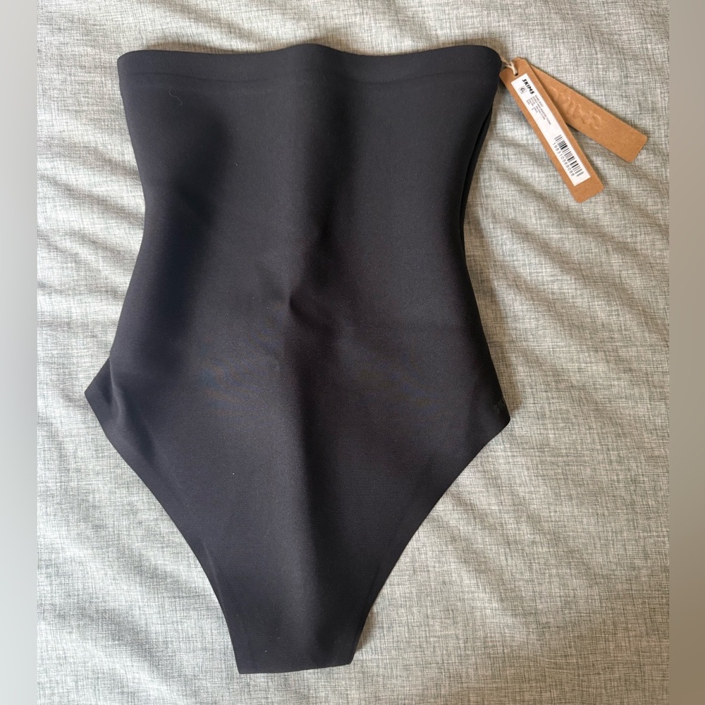 SKIMS Black Seamless Thong Shapewear